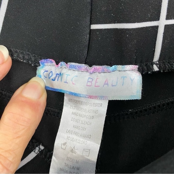 Cosmic Beauty Black & White Pull On High Rise Window Pane Leggings Size Medium - Picture 2 of 4